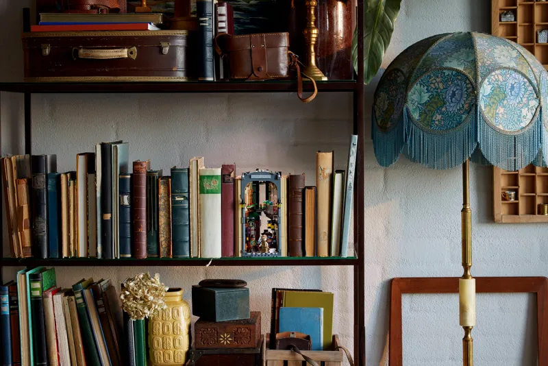 Sherlock Holmes: Book Nook