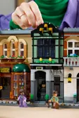 Sherlock Holmes: Book Nook